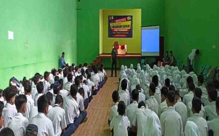 Bentuk Generasi Kuat Dan Berkarakter Danpos Berikan Materi Wasbang